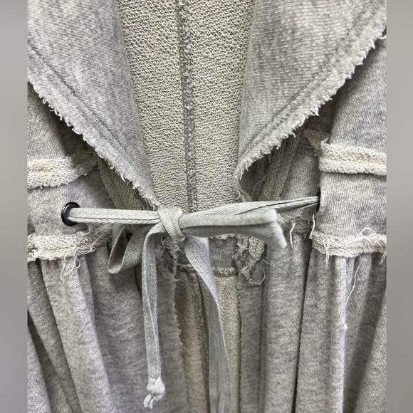 Aphrodite Lightweight Duster